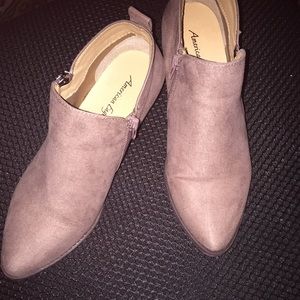 American Eagle bootie